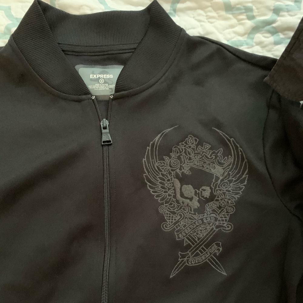 Express Zip Up